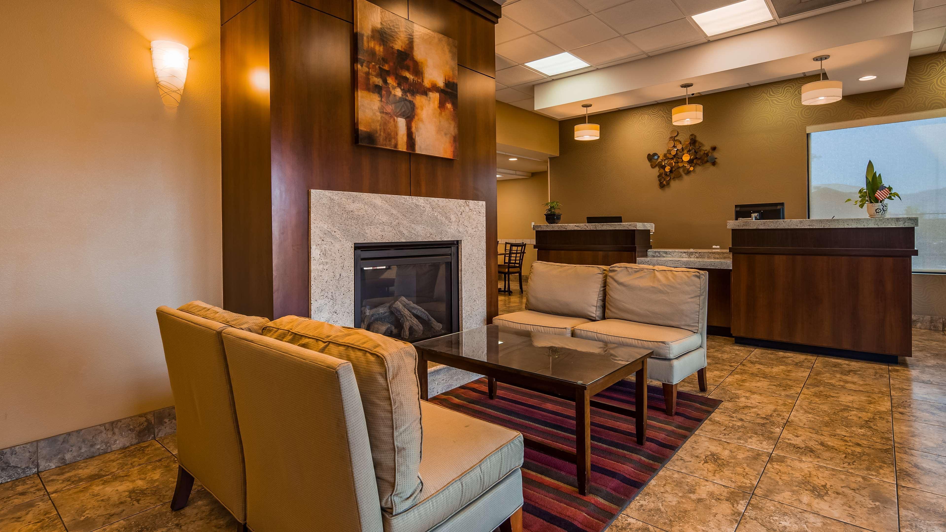 Surestay Hotel By Best Western Tehachapi Bagian luar foto
